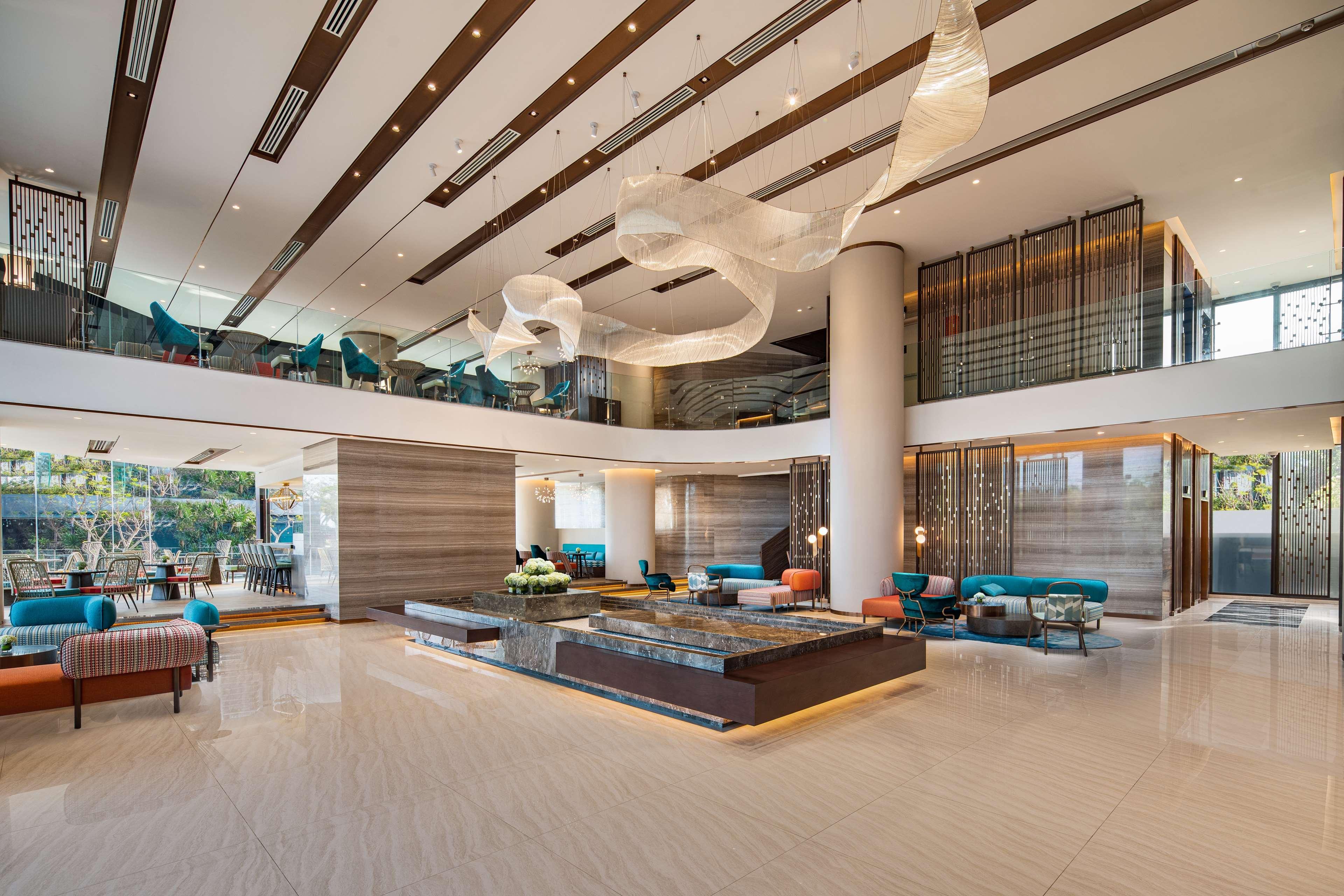Khách sạn Radisson