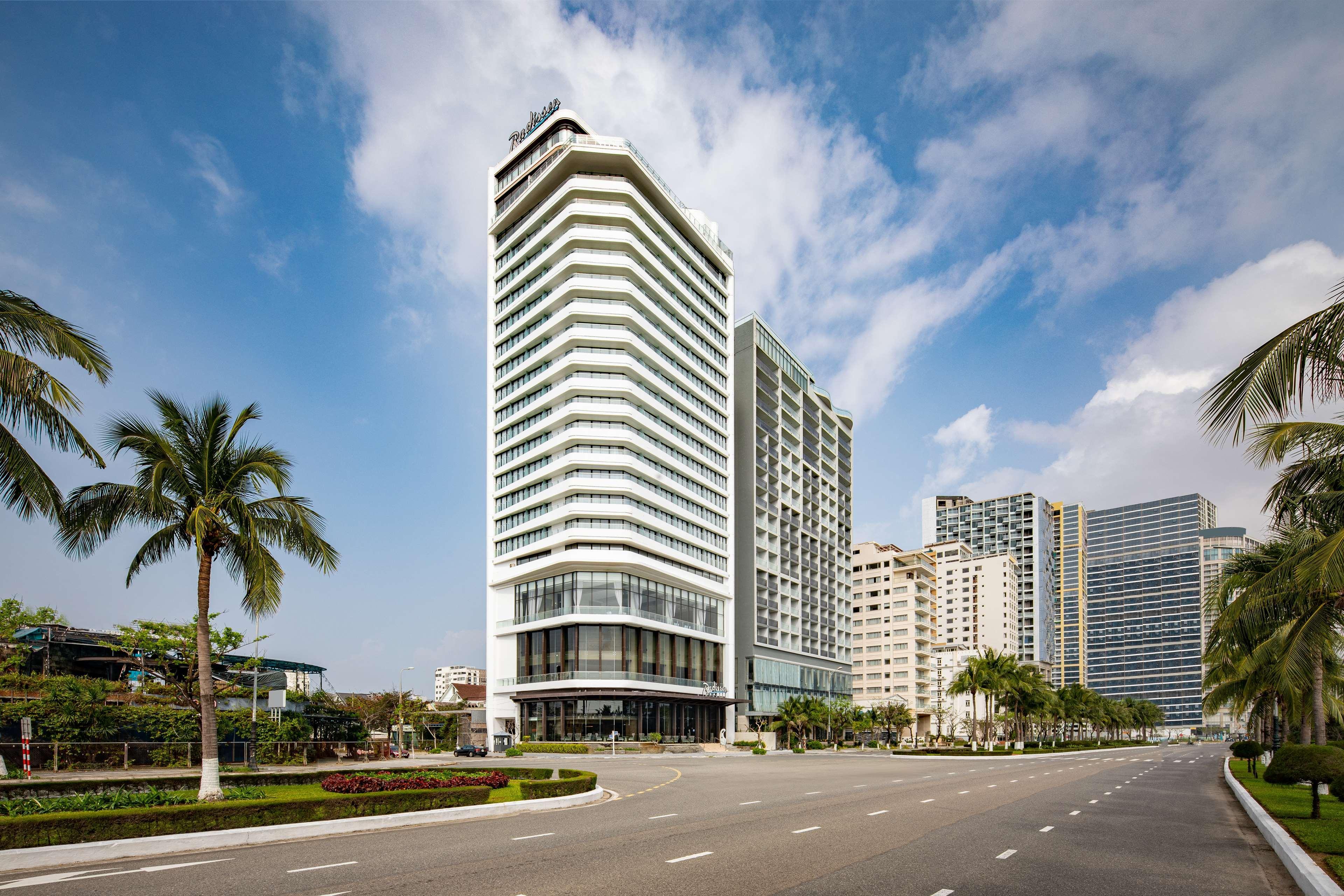 Radisson Khách sạn