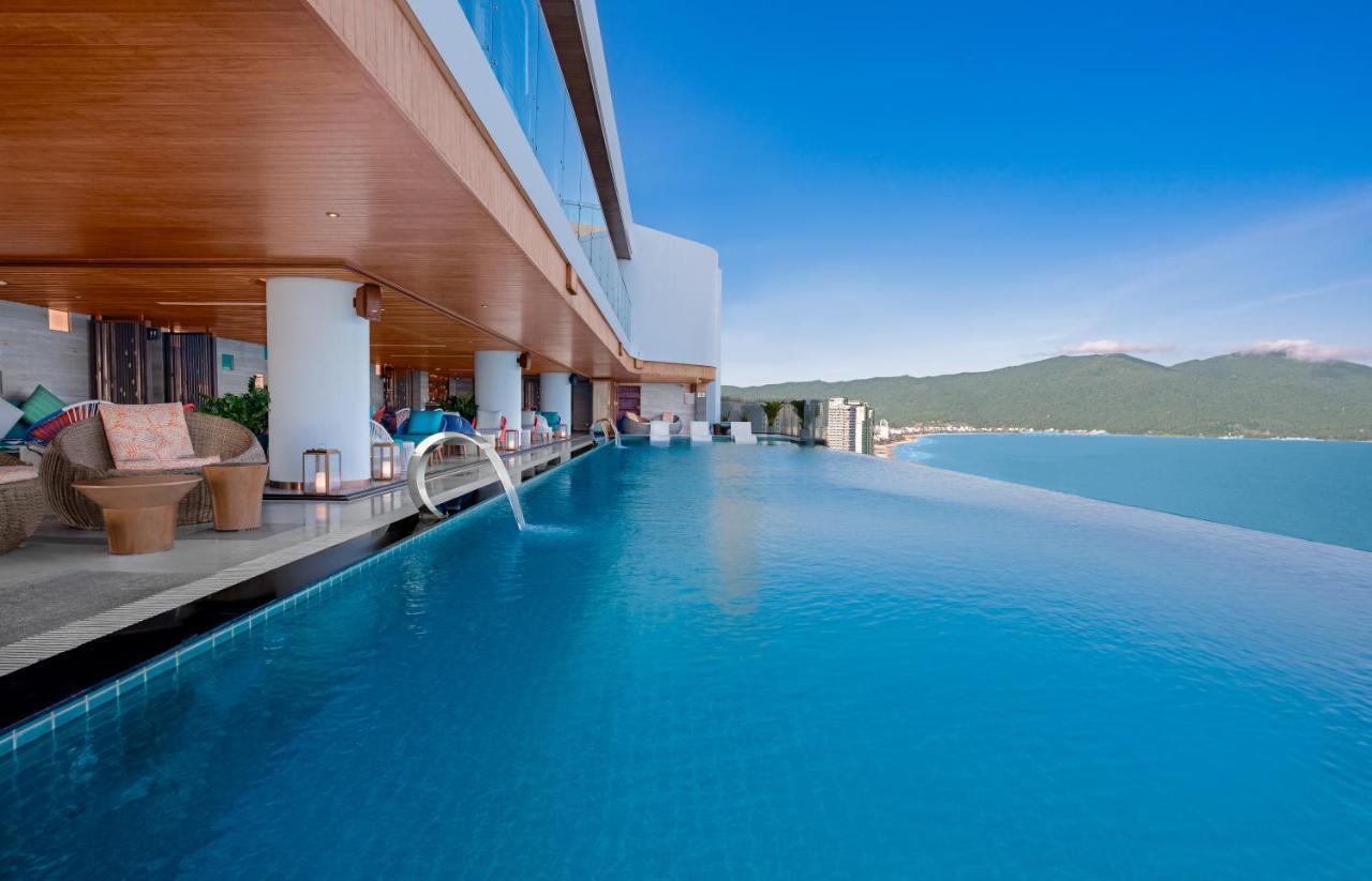 Radisson Khách sạn 5*